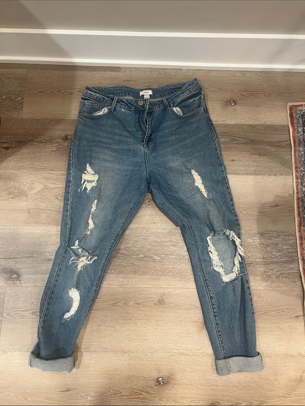 Forever 21 Women's Ripped Blue Boyfriend Jeans